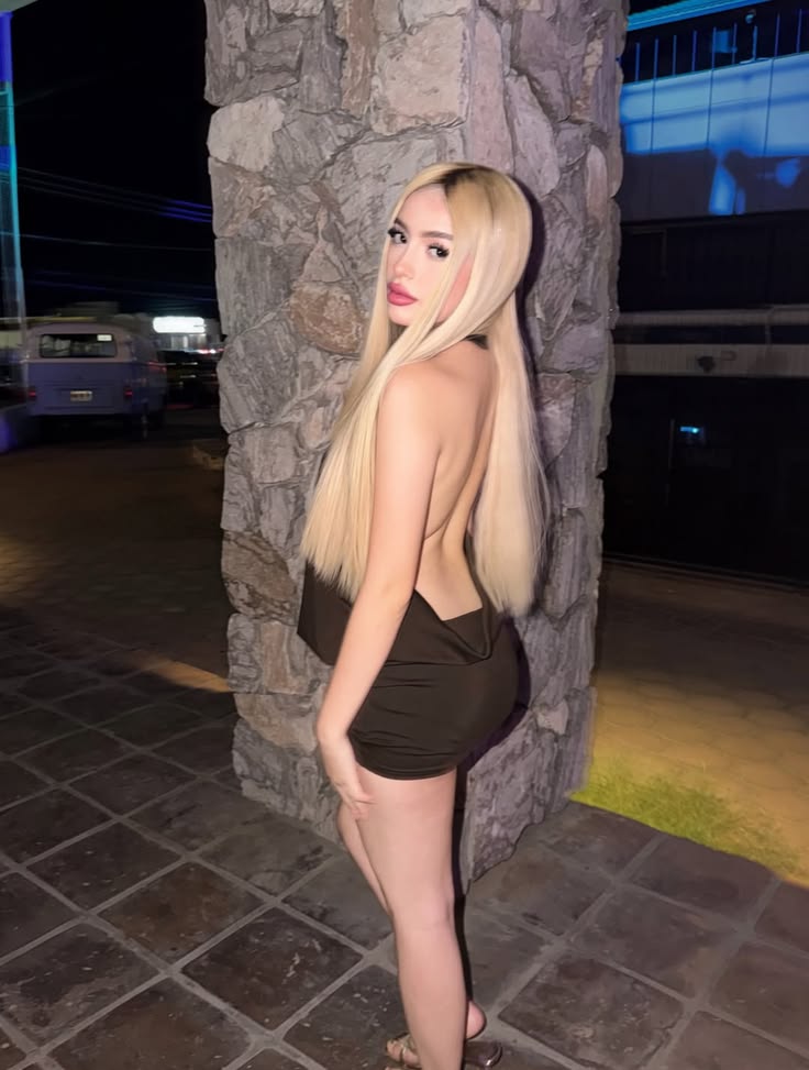 SELENA